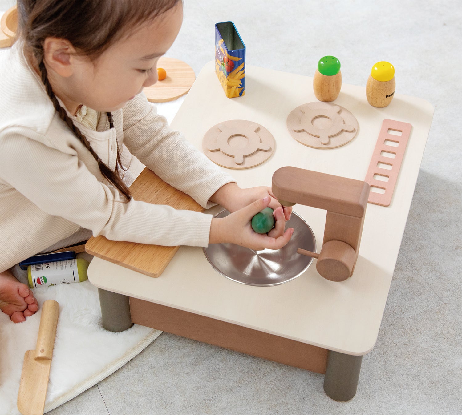 エドインター|インテリアになじむ日本製ままごとキッチン