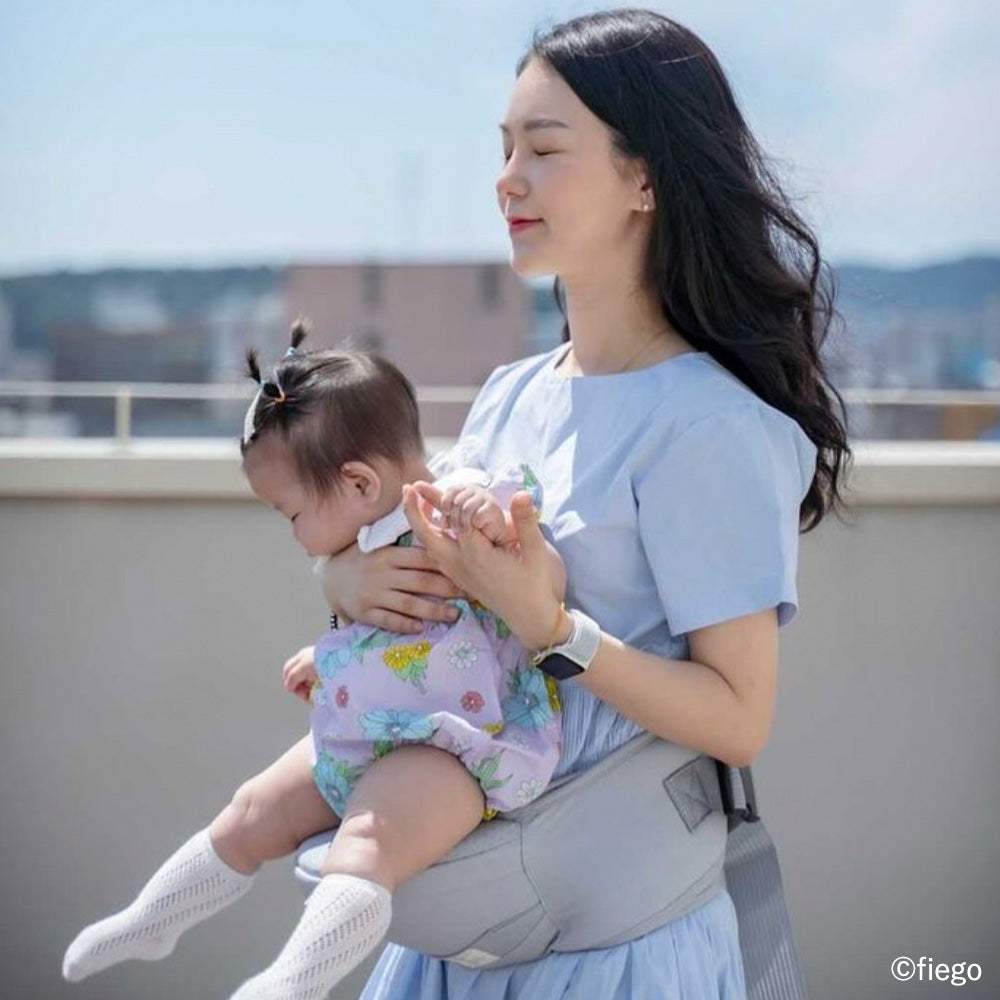 Fiego(フィーゴ)|ヒップシート(抱っこ紐)