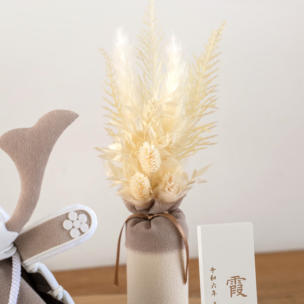 五月人形・兜飾り 美奏 あわいろ かすみ (霞澄) cuna select限定