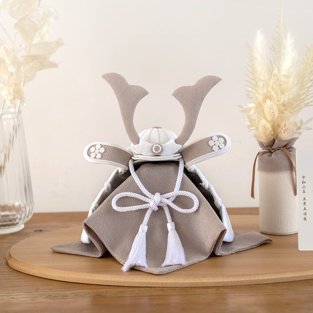 五月人形・兜飾り 美奏 あわいろ かすみ (霞澄) cuna select限定