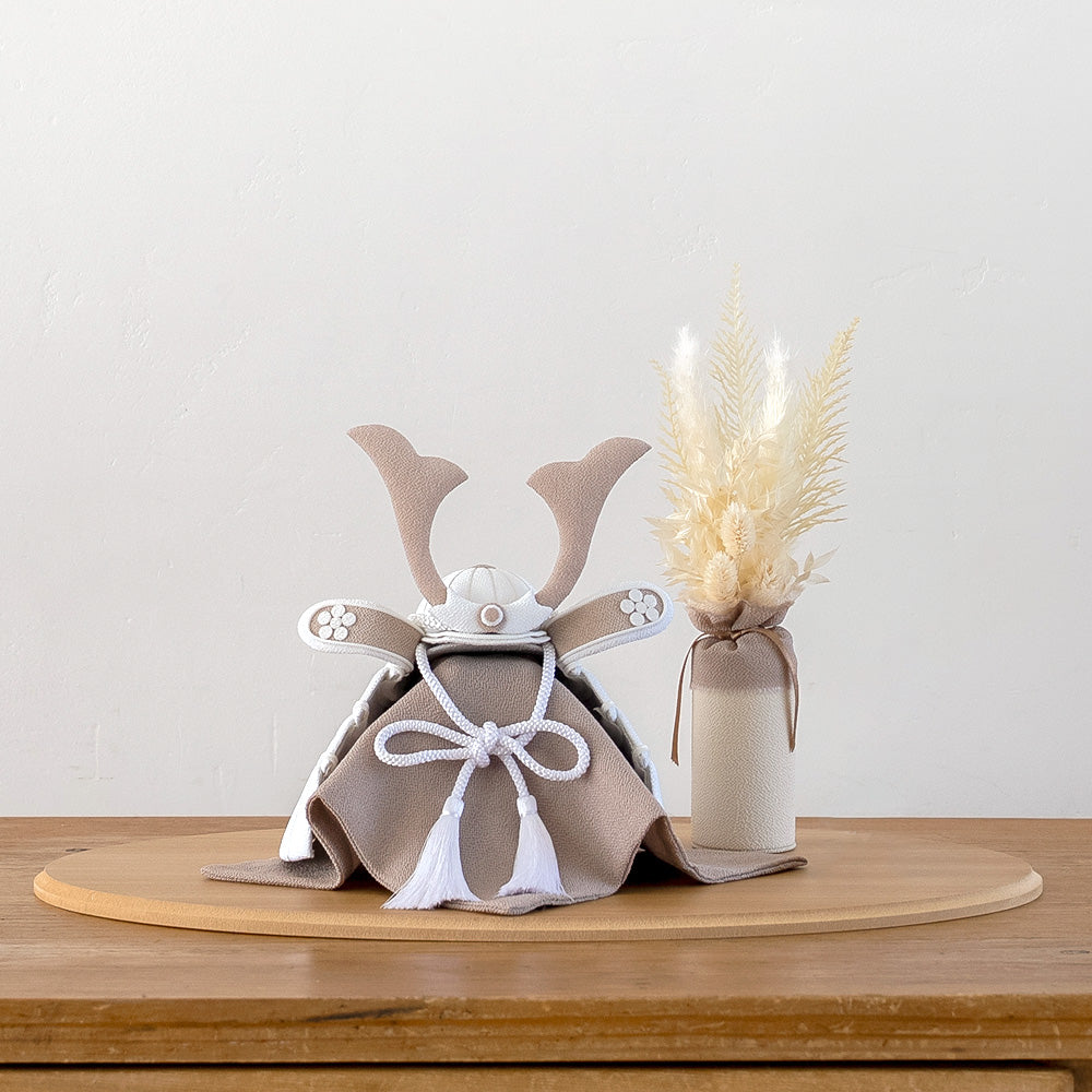 五月人形・兜飾り 美奏 あわいろ かすみ (霞澄) cuna select限定