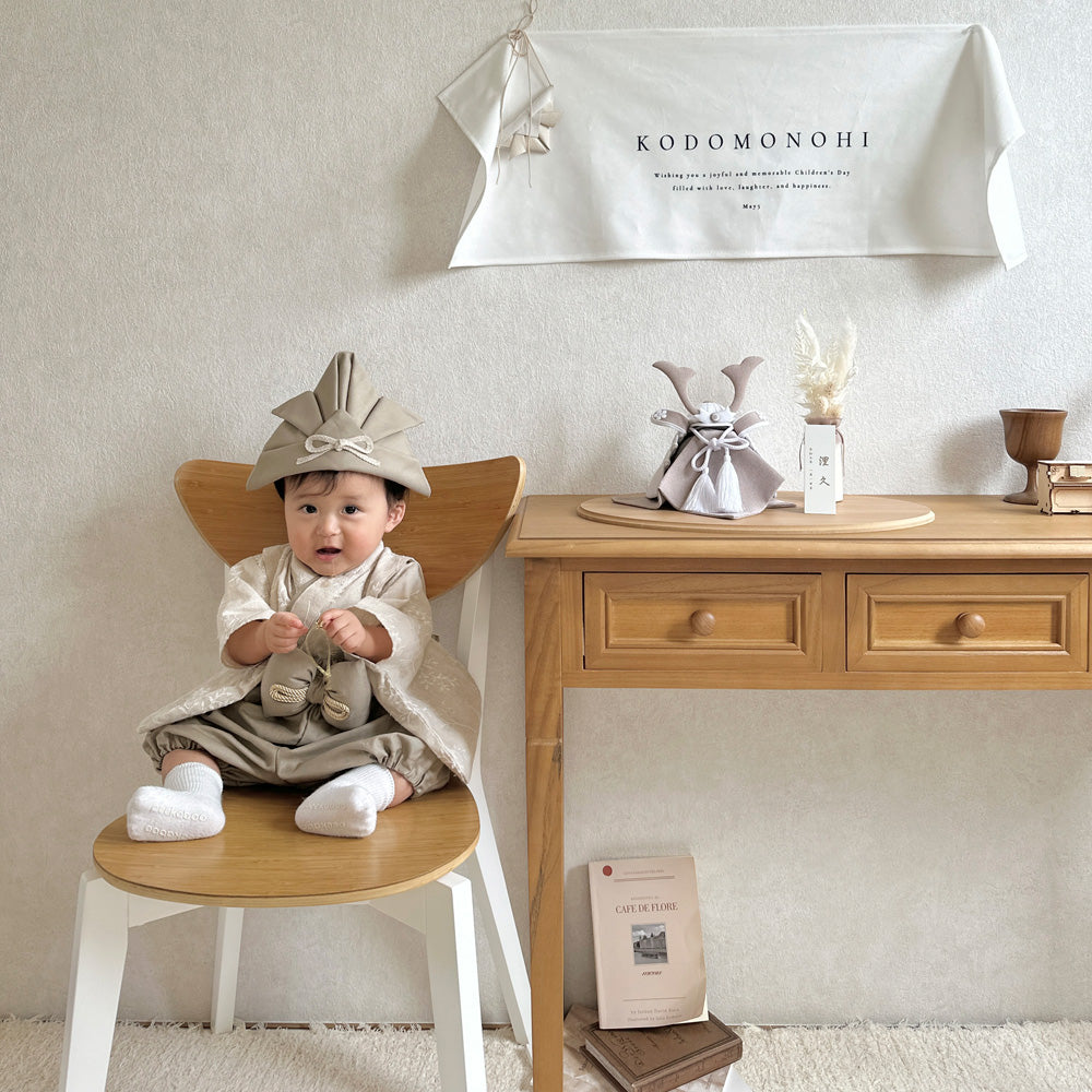 五月人形・兜飾り 美奏 あわいろ かすみ (霞澄) cuna select限定