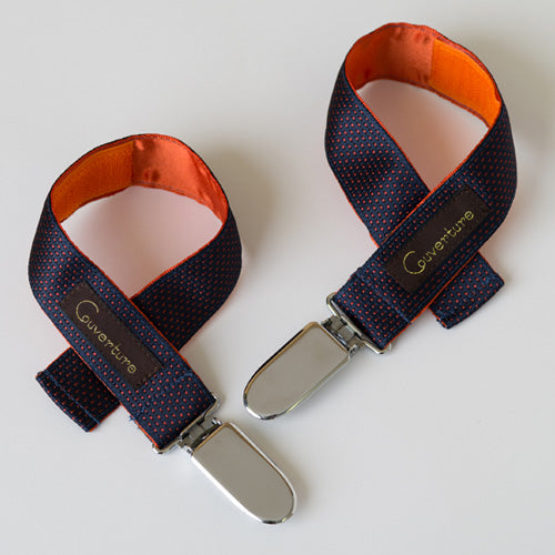 クウベルチュール|ブランケットホルダー&ストラップホルダー