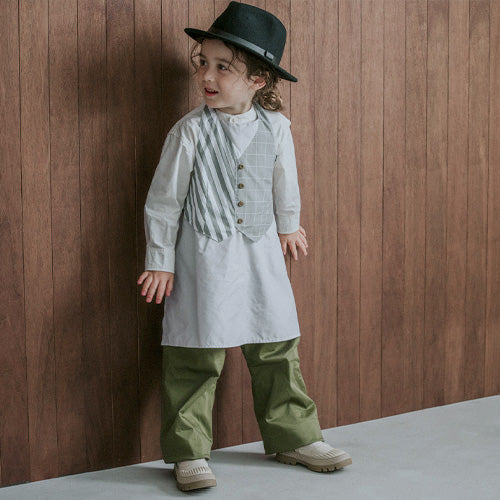 MARLMARL(マールマール)|お食事エプロン Garcon