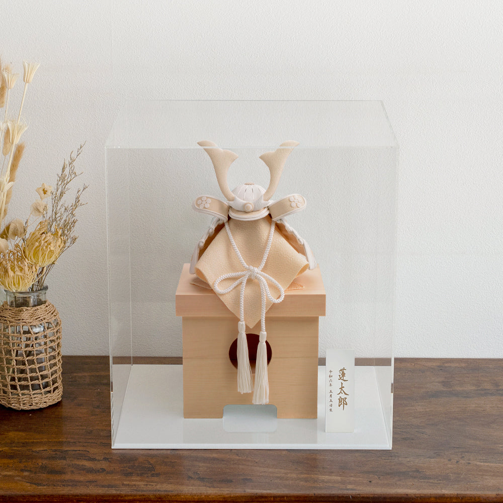 五月人形・兜飾り HAKI(ハキ) 白粋 兜