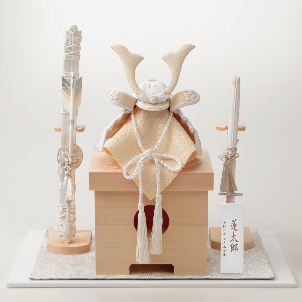 五月人形・兜飾り 破魔弓セット HAKI(ハキ) 白粋