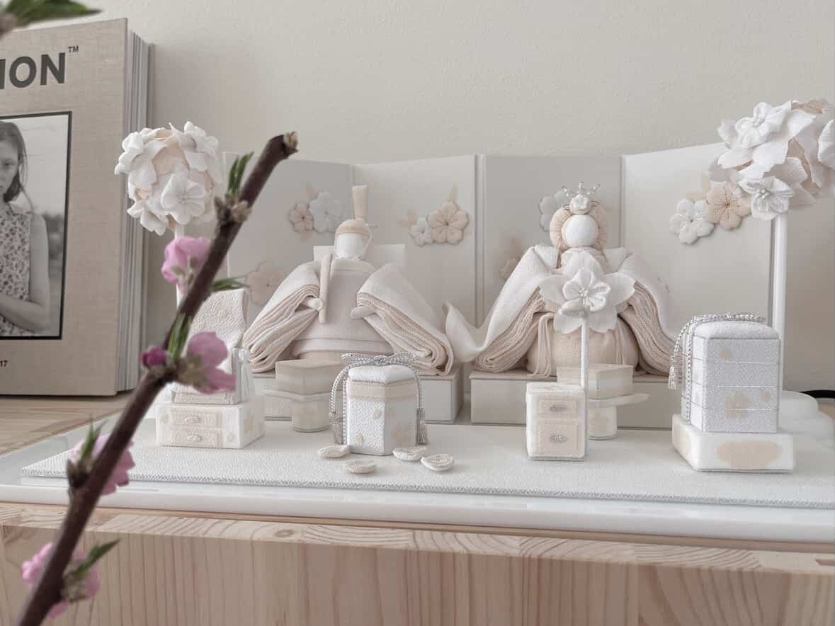 雛人形 HAKI(ハキ) 麗華(れいか) 雛揃 白粋