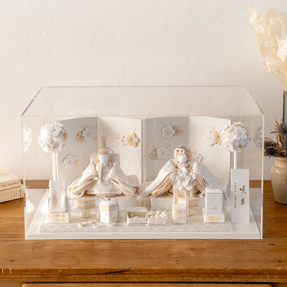 雛人形 HAKI(ハキ) 麗華(れいか)プレミアム 金襴西陣織 雛揃 白粋