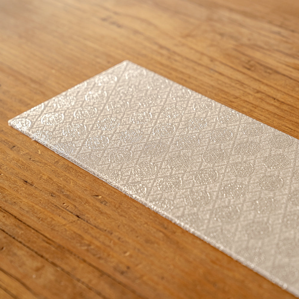 雛人形 HAKI(ハキ) 麗華(れいか)プレミアム 金襴西陣織 雛揃 白粋