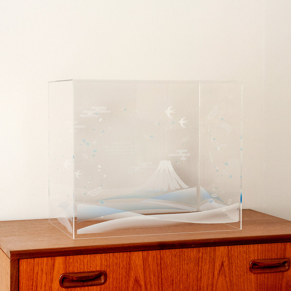 五月人形・兜飾り HAKI(ハキ) 葵宙 (あおい) 白粋