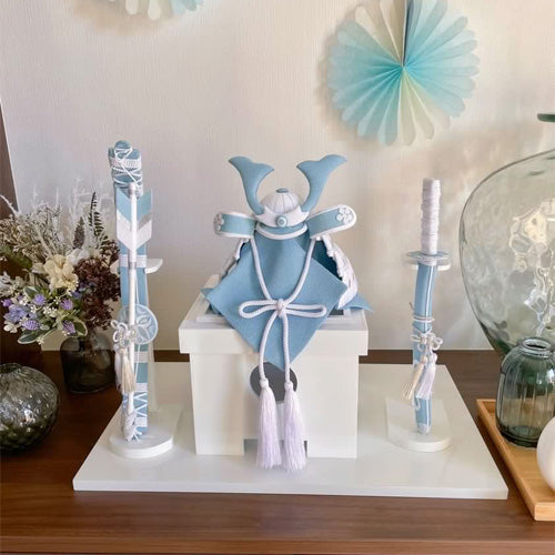 五月人形・兜飾り HAKI(ハキ) 葵宙 (あおい) 白粋