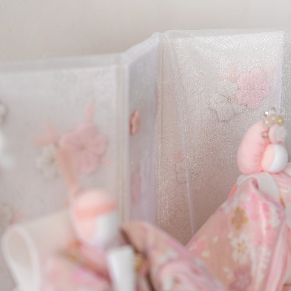 雛人形 HAKI(ハキ) 桃花 絢爛 (ももか けんらん) 金襴西陣織 白粋 cuna select限定