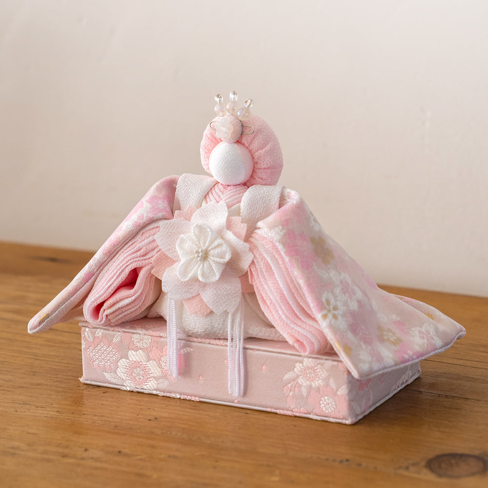 雛人形 HAKI(ハキ) 桃花 絢爛 (ももか けんらん) 金襴西陣織 白粋 cuna select限定
