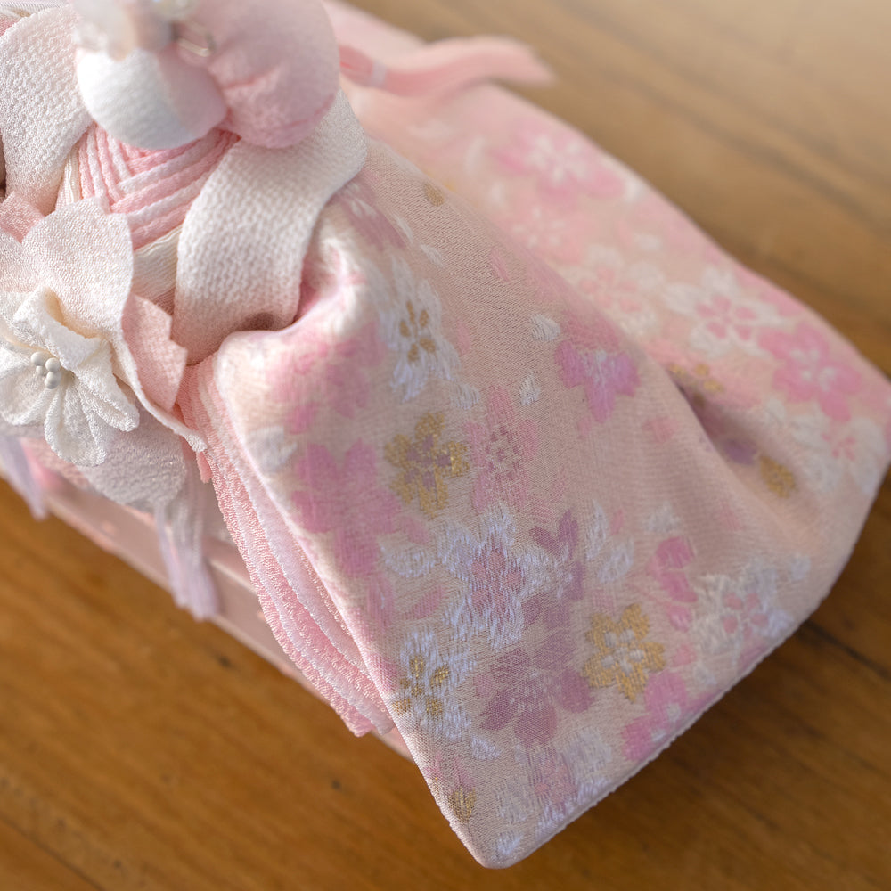 雛人形 HAKI(ハキ) 桃花 絢爛 (ももか けんらん) 金襴西陣織 白粋 cuna select限定 名入れ木札特典付き