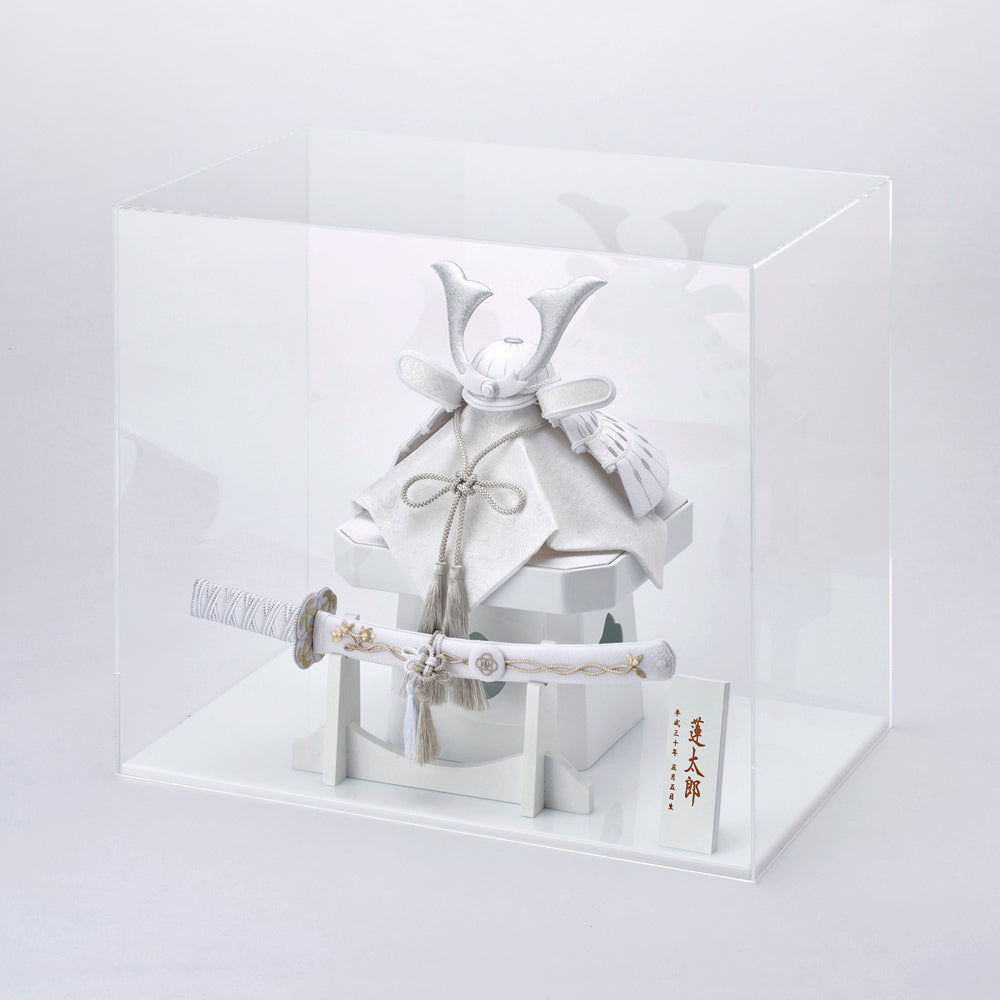 五月人形・兜飾り HAKI(ハキ) 白耀 -shiro- 特注金襴西陣織 cuna select限定 白粋