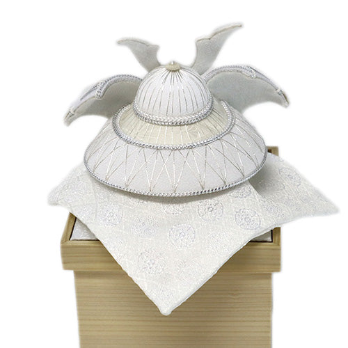 五月人形・兜飾り HAKI(ハキ) 燿 -hikaru- コンパクト兜 白粋