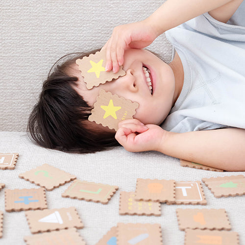 dou?(ドウ?)|木製アルファベットカード ABC stamp