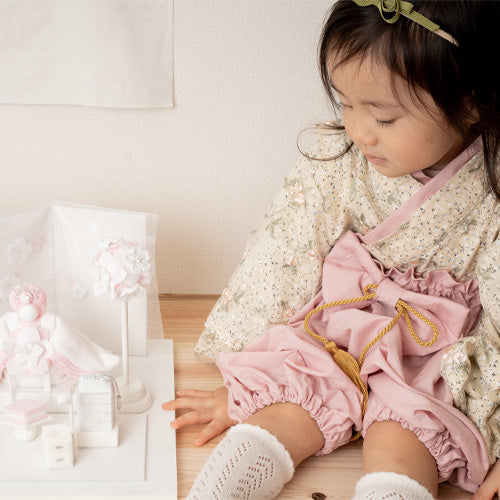 咲重(SAE)|オートクチュールレースベビー袴 和洋袴- 花風・伊吹 (名入れなし)