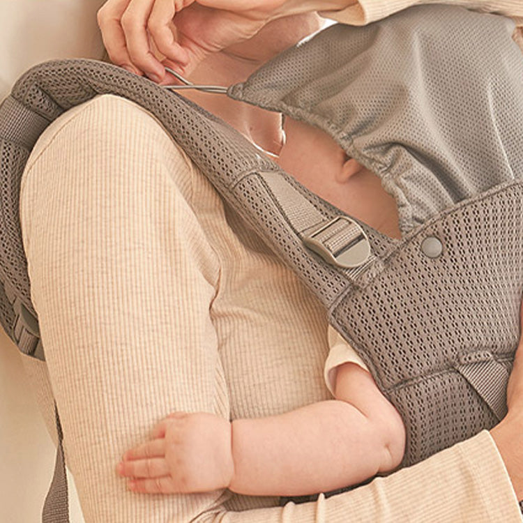 Fiego(フィーゴ) | 軽量ベビーキャリア(抱っこ紐)