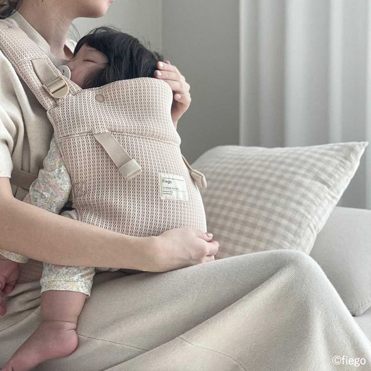 Fiego(フィーゴ) | 軽量ベビーキャリア(抱っこ紐)