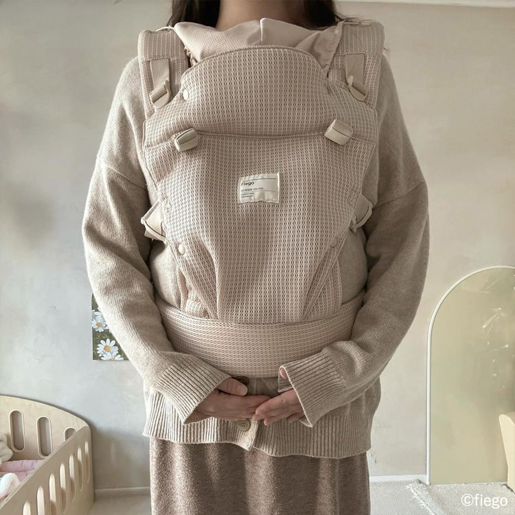 Fiego(フィーゴ) | 軽量ベビーキャリア(抱っこ紐)