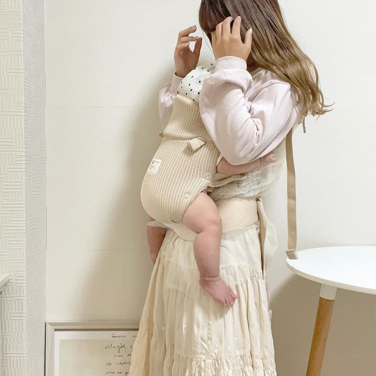 Fiego(フィーゴ) | 軽量ベビーキャリア(抱っこ紐)