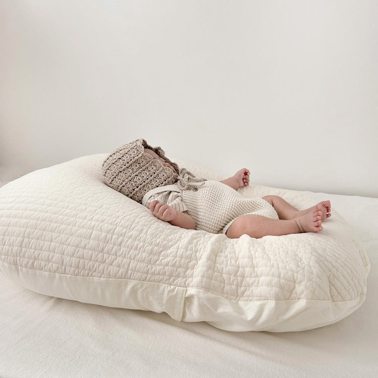 Essian(エシアン) | はき戻し防止 キルトクッション