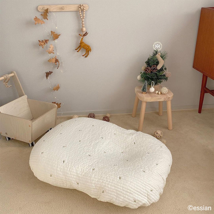 Essian(エシアン) | はき戻し防止 キルトクッション