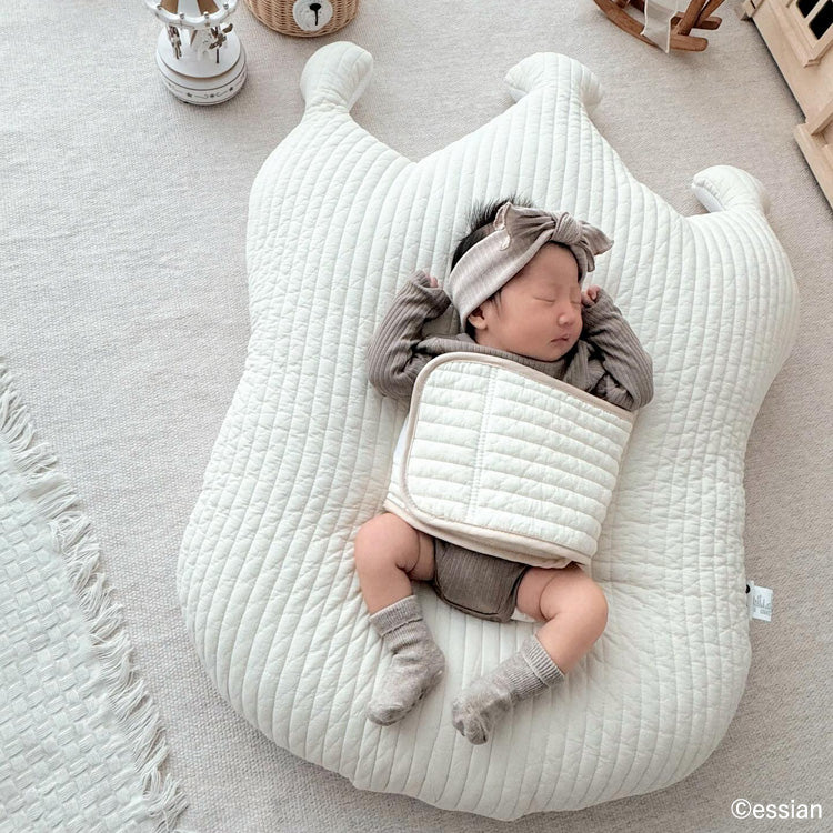 Essian(エシアン) | はき戻し防止 キルトクッション