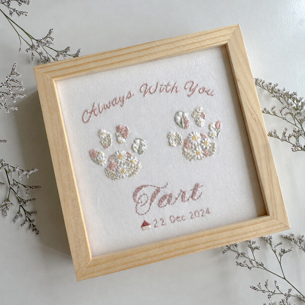 フラワー肉球刺繍ボード|CURIA