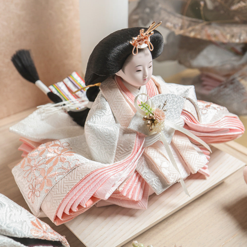 雛人形 kokokara（ここから） 桃音-mone-（もね） 花飾りひな人形（メーカー直送）