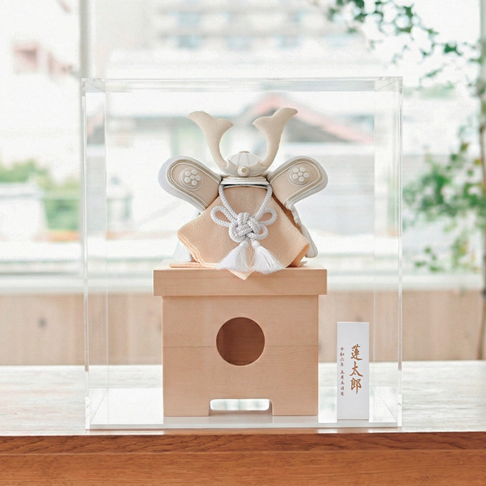 五月人形・兜飾り 翠（sui）HAKI 白粋