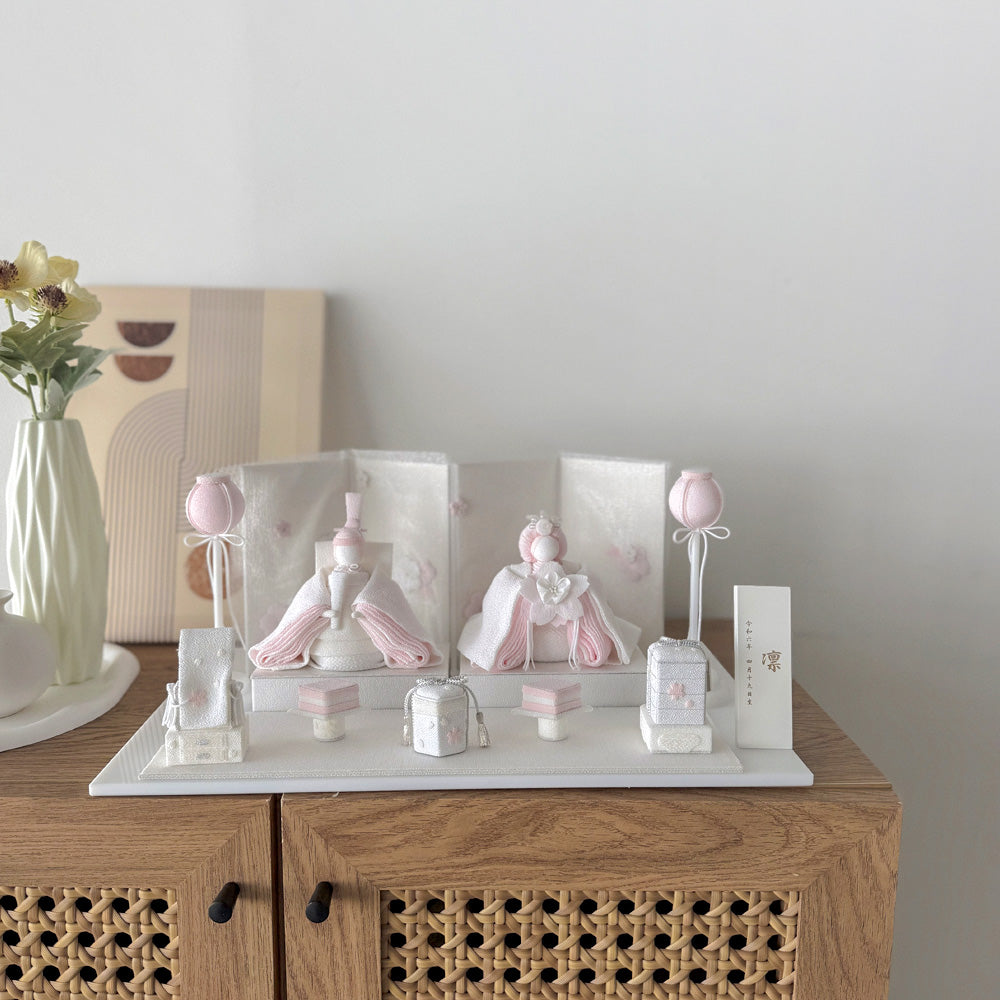 雛人形の角餅 雛人形の角餅 雛人形の角餅