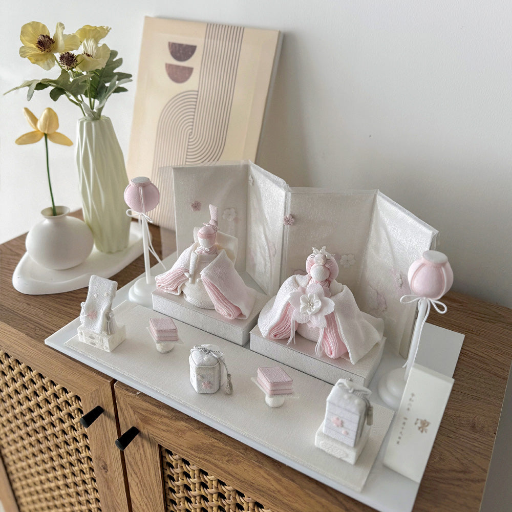 雛人形 HAKI （ハキ） 桃花 （ももか） 白粋 cuna select限定