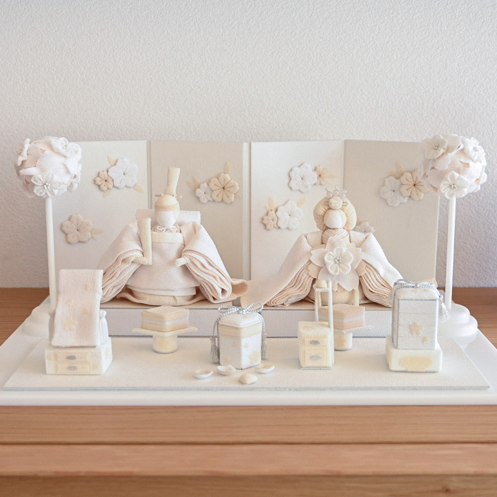 雛人形 HAKI（ハキ） 麗華（れいか） 雛揃 白粋