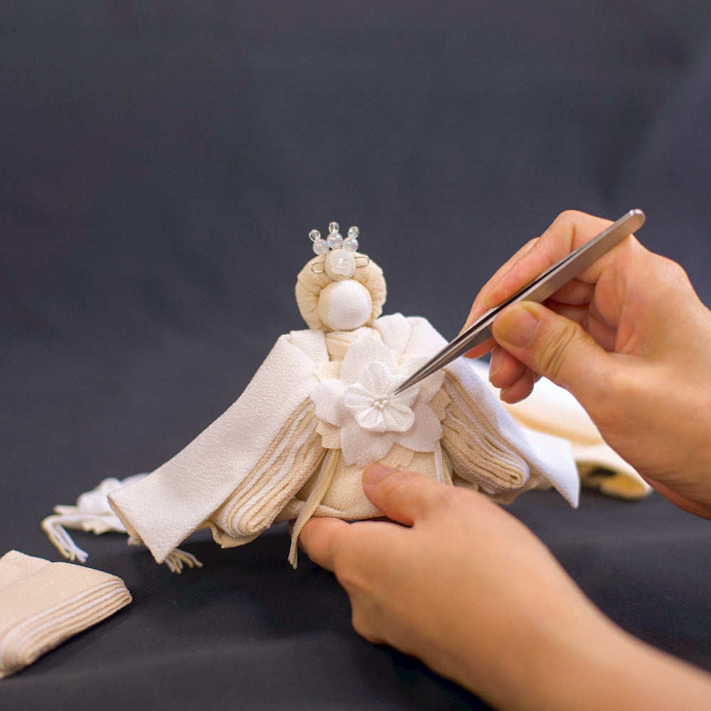 雛人形 HAKI（ハキ） 麗華（れいか） 雛揃 白粋｜出産祝い・ベビー用品