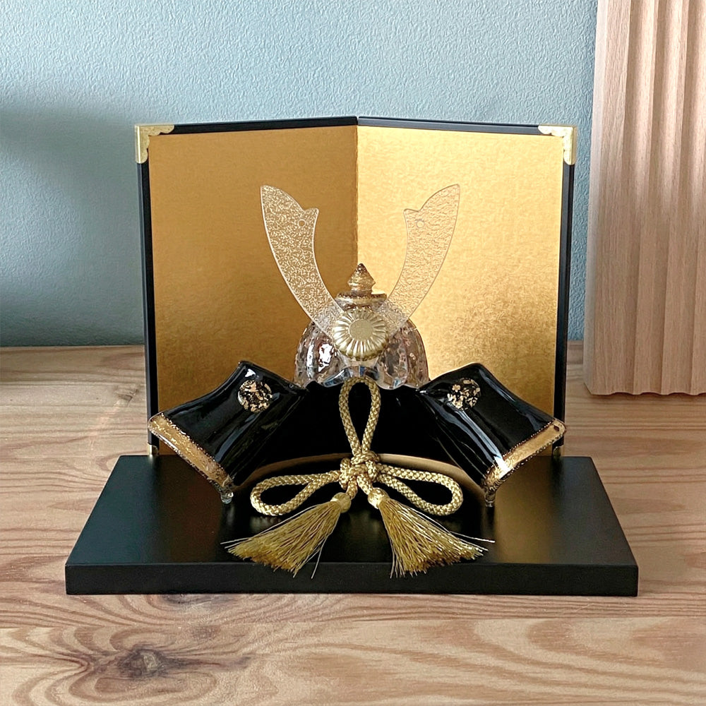 五月人形・兜飾り Glass studio MIGAKI ヴェネチアングラスの節句兜