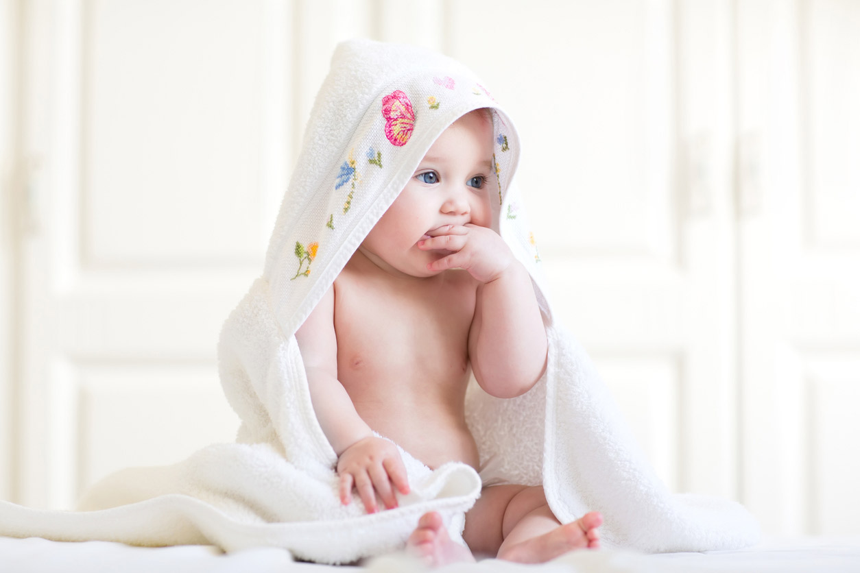 ベビーブランケットおすすめ14選！出産祝いに人気のかわいい赤ちゃん用毛布を紹介